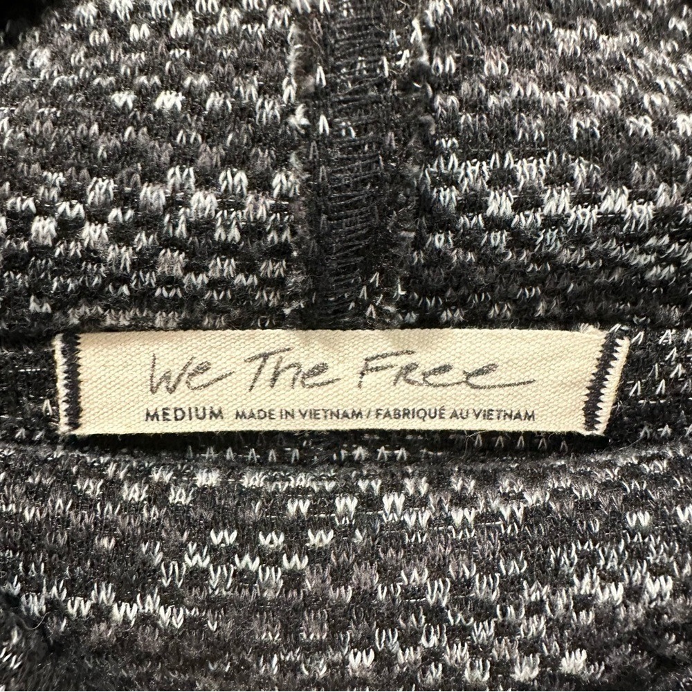 Free People We The‎ Free Marled Knit Turtleneck Sweater Oversized Gray, Medium - Picture 5 of 9